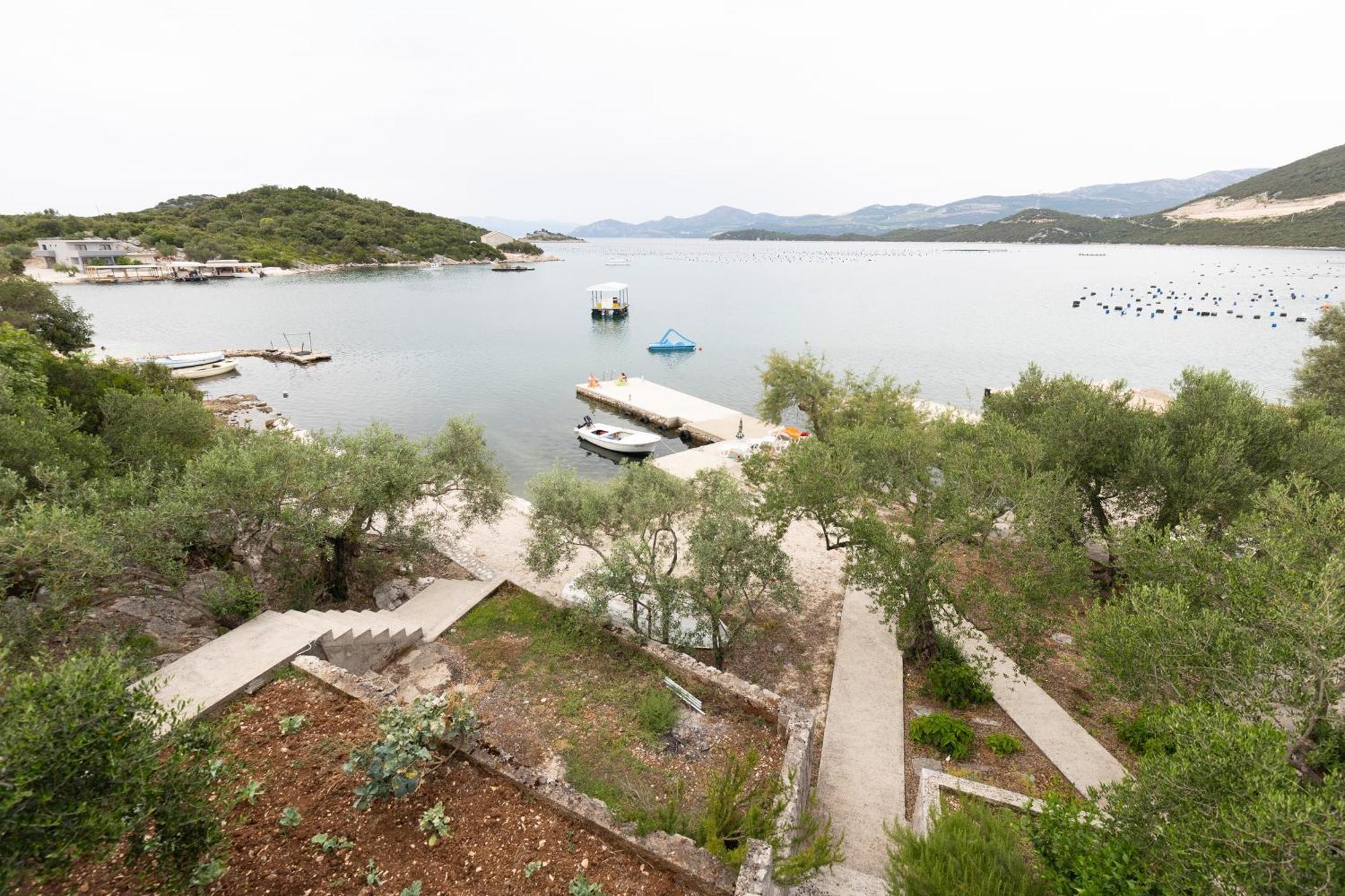 Apartments By The Sea Zuronja, Peljesac - 10137 Brijesta Exterior foto
